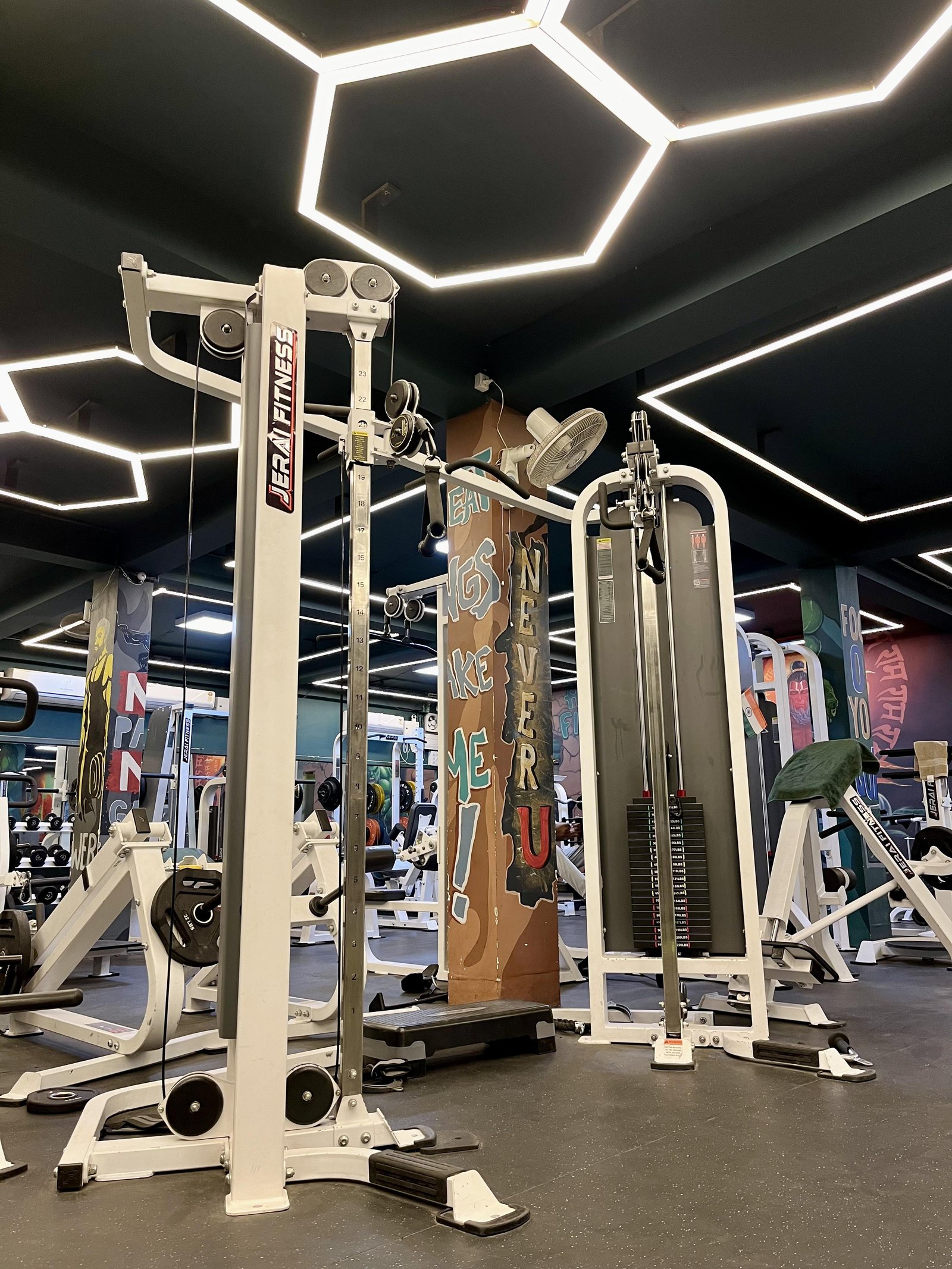 Wide angle view of Hulk Fitness interior